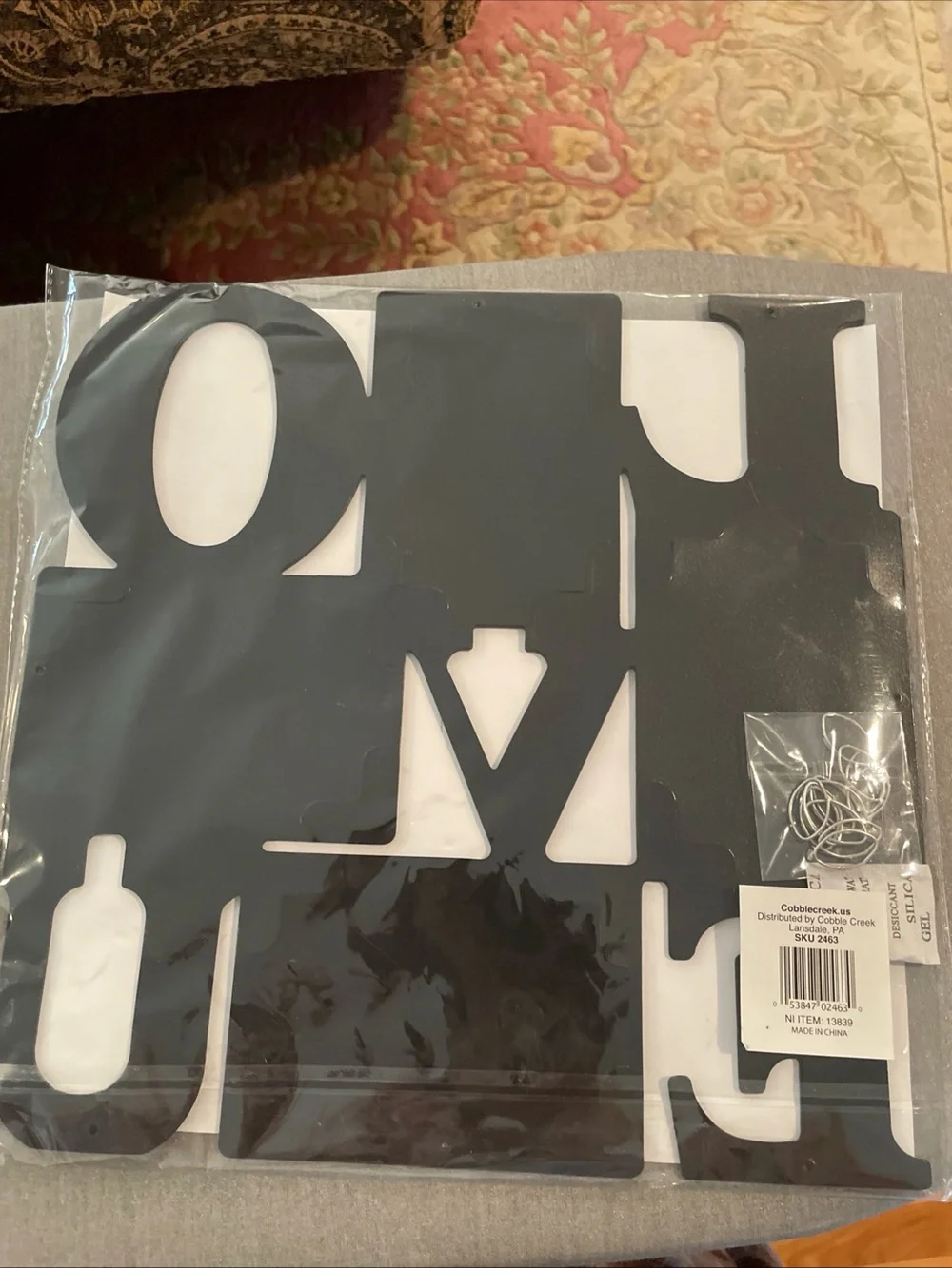 Cobble Creek “Show The Love”💕 Black Photo Frame - Holds Twelve 4” X 6” Photos